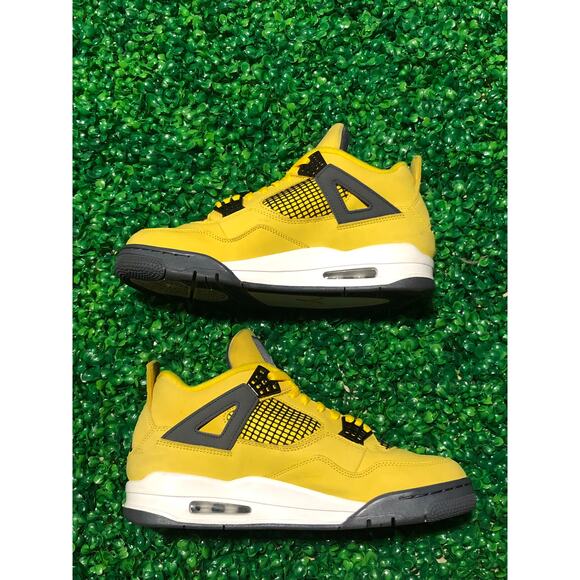 Air Jordan Retro 4 Lighting Size 10 With Box CT8527-700 - Picture 2 of 9